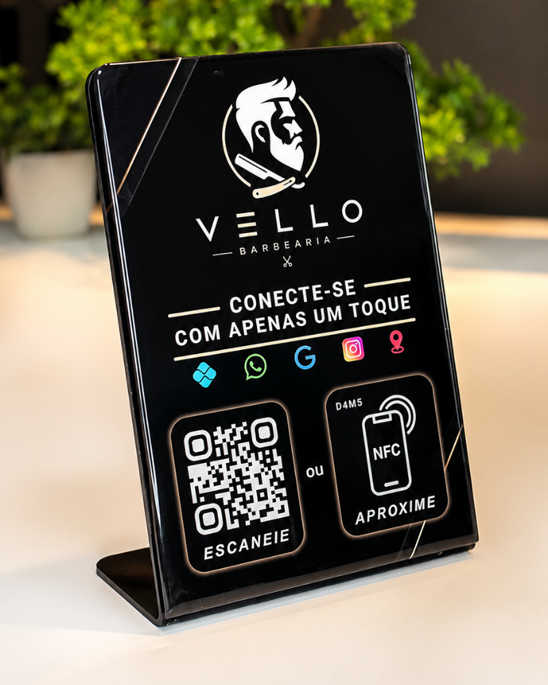 Duo Display NFC de mesa personalizado para barbearia com QR Code e área de aproximação NFC